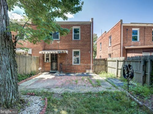 432 Orange St, Washington DC  20032-1622 exterior