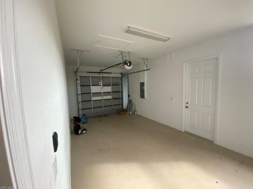 2944 31 Ave, Naples FL 34117-8453 exterior