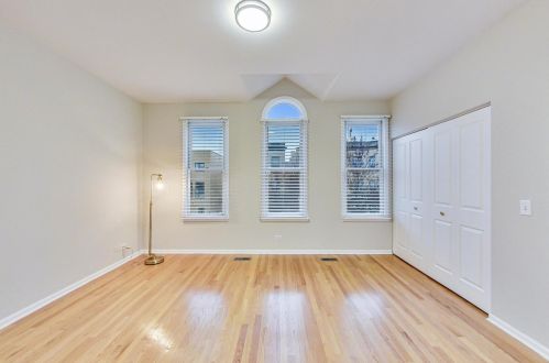 1211 Lexington St, Chicago IL 60624-3647 exterior