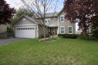 63 Westmoor Ct, Aurora IL  60502-6927 exterior