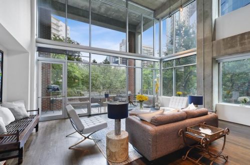 2011 Cedar Springs Rd, Dallas, TX 75201-1808