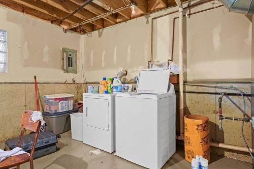 1538 Tripp Ave, Chicago IL 60652-2948 exterior