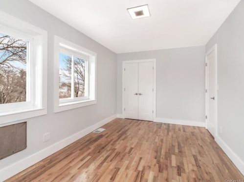 2126 Prospect Ave, Bronx NY 10459-3927 exterior