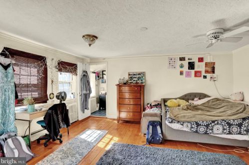 886 Vaughn Rd, Pottstown PA exterior