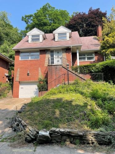 4335 Andover Ter, Pittsburgh PA  15213-1203 exterior