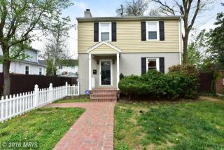 5 Leadbeater St, Alexandria, VA 22305-2631