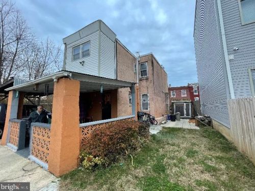 2515 Hancock St, Philadelphia PA 19133-3831 exterior