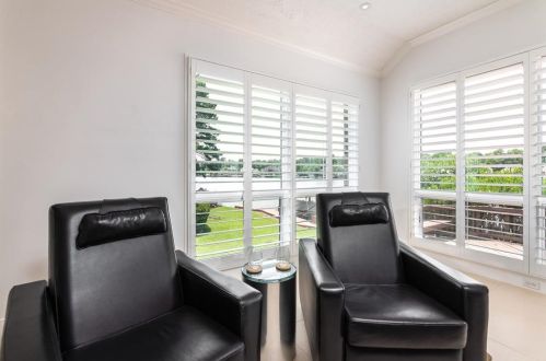 43 Misty Harbor Dr, Montgomery TX 77356-5242 exterior