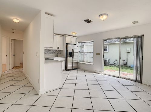 5657 Boynton Cv Way, Boynton Beach FL 33437-2651 exterior