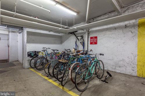 428 13th St, Philadelphia PA  19147-1143 exterior