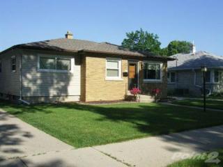3662 54th St, Milwaukee, WI 53220-1405