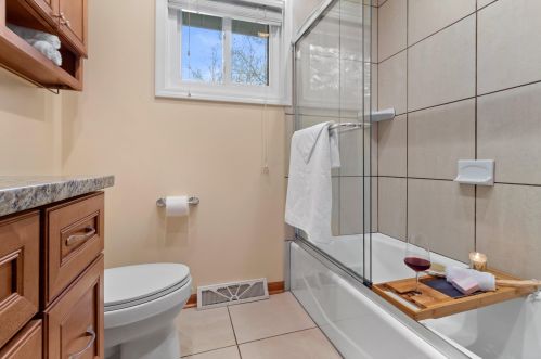 5305 Rose St, Milwaukee WI 53223-3036 exterior