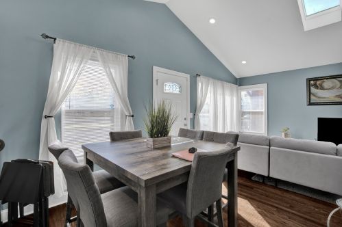 9152 Un Ave, Chicago IL 60609-5235 exterior