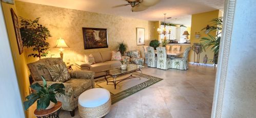 2183 Wild Mdw Cir, Fort Pierce FL 34952-8143 exterior