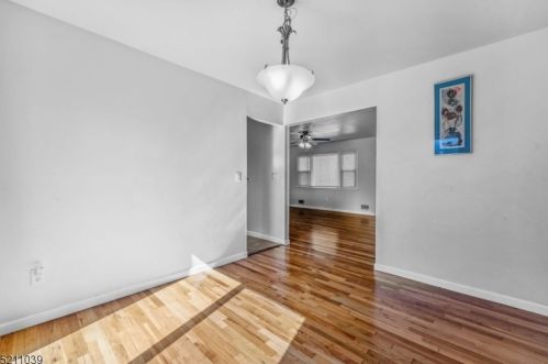 933 Grand Ave, Hackettstown NJ  07840-1015 exterior