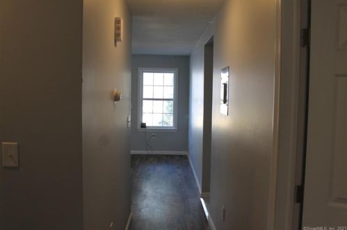 65 High St, Vernon CT 06066-3638 exterior