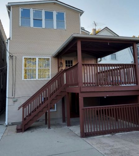 3331 Albany Ave, Chicago, IL 60618-5719