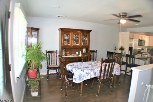 14 Lackawanna Trl, Hopatcong NJ  07843-1215 exterior