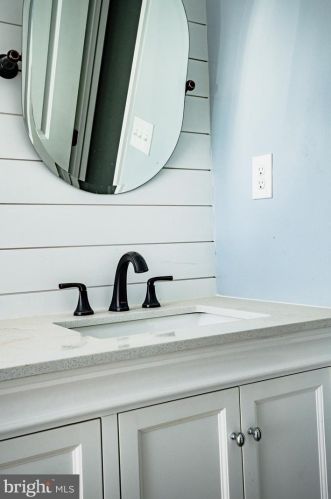 1200 Morningside Dr, Silver Spring MD 20904-1530 exterior