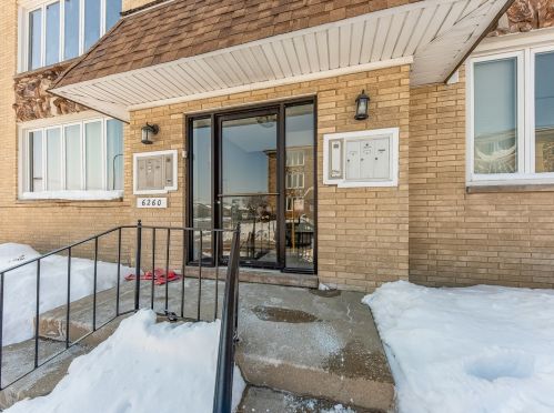 6260 Newland Ave, Chicago, IL 60638-3966
