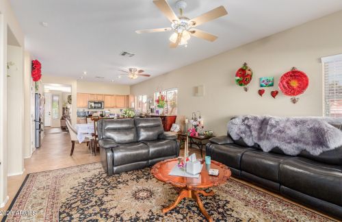 2036 Riviera Dr, Chandler AZ 85249-4867 exterior