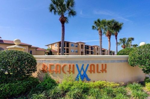 4310 Bayside Village Dr, Tampa FL  33615-5551 exterior