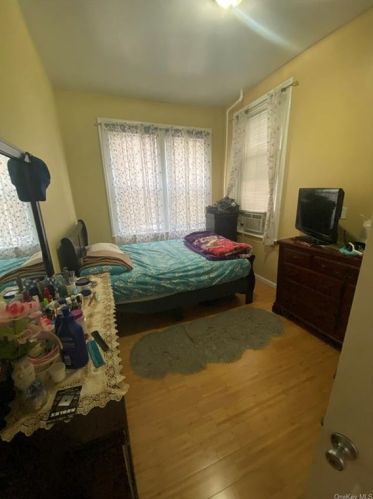 307 6th Ave, Mount Vernon NY 10550-3834 exterior