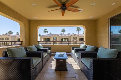 7084 Ivanhoe St, Chandler AZ 85226-0804 exterior