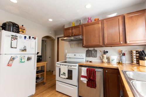 2009 68, Milwaukee WI 53213-1903 exterior