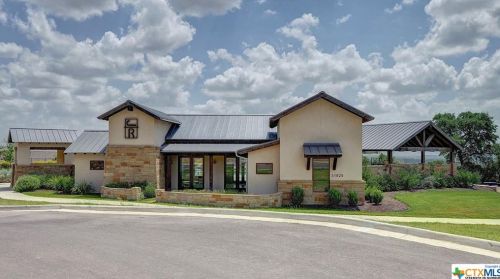 30681 Horseshoe Path, Spring Branch TX 78163 exterior