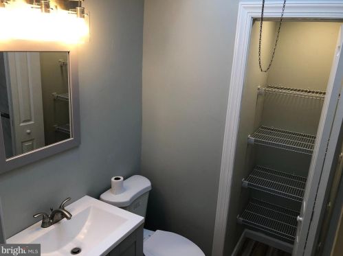 437 Godfrey Ave, Philadelphia PA 19126-3834 exterior