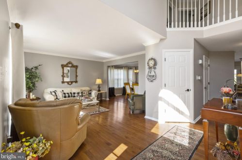 33 Turtle Creek Dr, Harrison Township, NJ 08062-2811