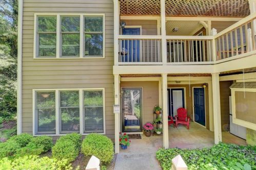 208 Abingdon Way, Atlanta, GA 30328-1677