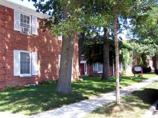 330-730 Henry Clay St, Milwaukee WI  exterior