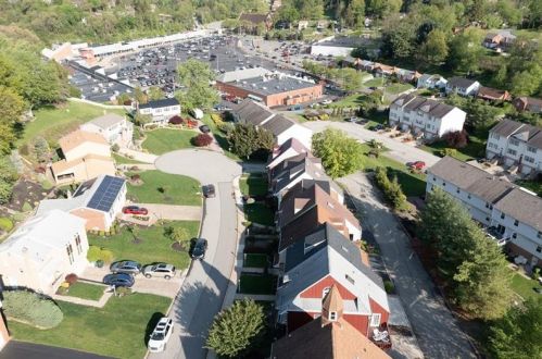 5142 Cherryvale Dr, Pittsburgh, PA 15236-1666