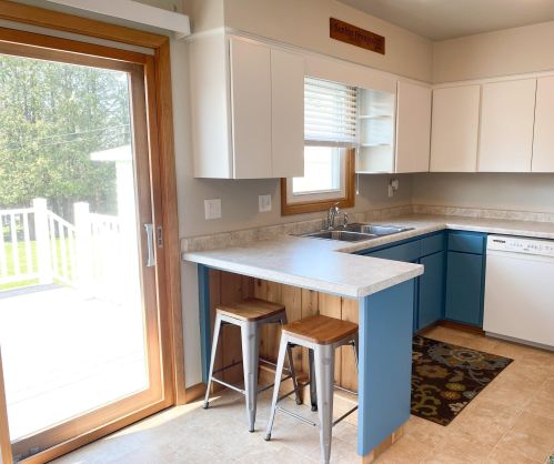 5710 Oakley St, Duluth MN 55804-1326 exterior