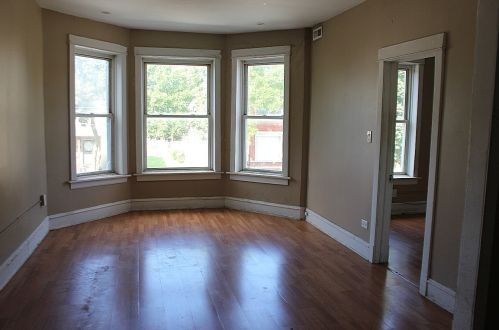 219 Keystone Ave, Chicago, IL 60624-2316