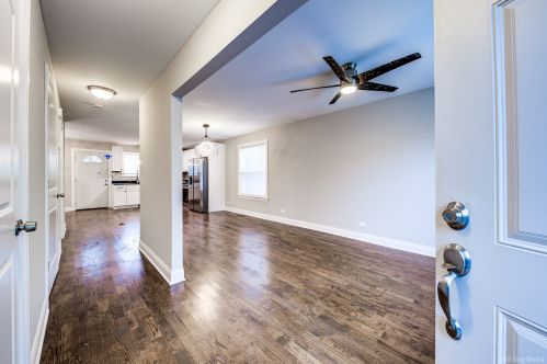 7255 Peoria St, Chicago IL  60621-1633 exterior