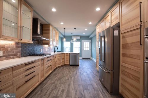 513 13th St, Washington DC  20002-6329 exterior