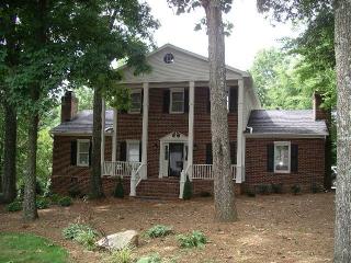 4100 Saint Johns St, High Point NC  27265-1297 exterior