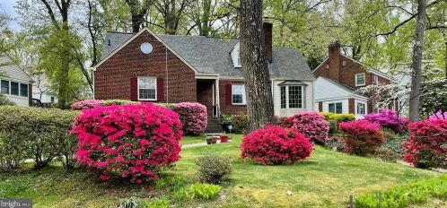 1544 Red Oak Dr, Silver Spring, MD 20910-1549