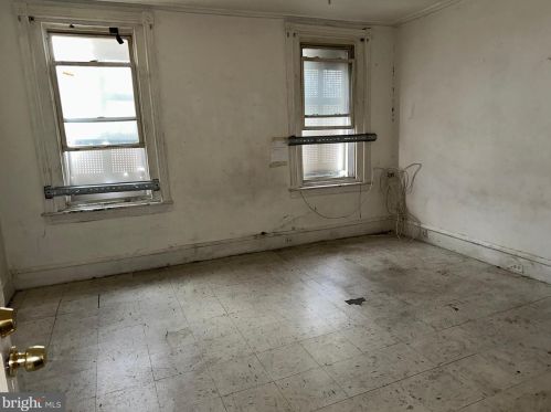 513 56 St, Philadelphia PA 19131-0031 exterior