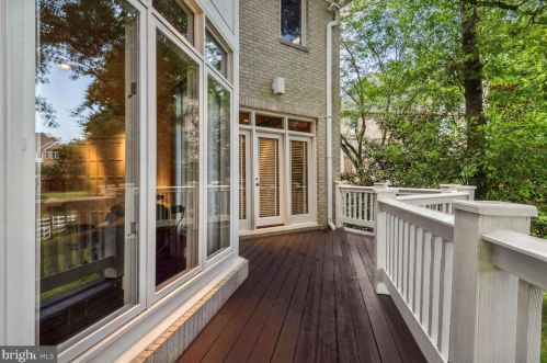 9906 Avenel Farm Dr, Rockville MD 20854-5410 exterior