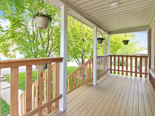 1610 Kelly Ave, Joliet IL 60435-4543 exterior