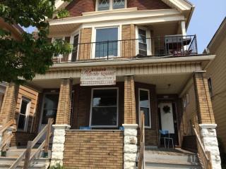 1912 Greenfield Ave, Milwaukee WI  53204-2614 exterior
