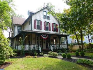 101 Walnut St, Tavistock, NJ 08033-1854