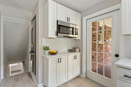 226 Columbia Dr, Pittsburgh PA  15236-4431 exterior