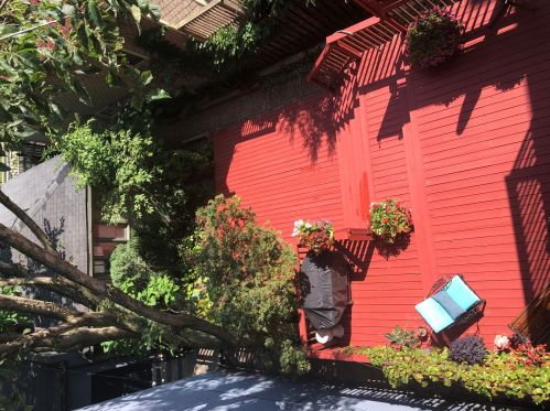 2749 Kenmore Ave, Chicago IL 60657-4315 exterior