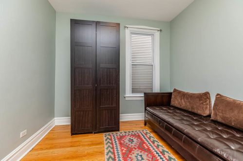 3852 Central Park Ave, Chicago IL 60629-4343 exterior