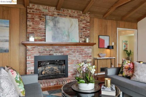 1060 Overlook Rd, Berkeley CA 94708-1712 exterior